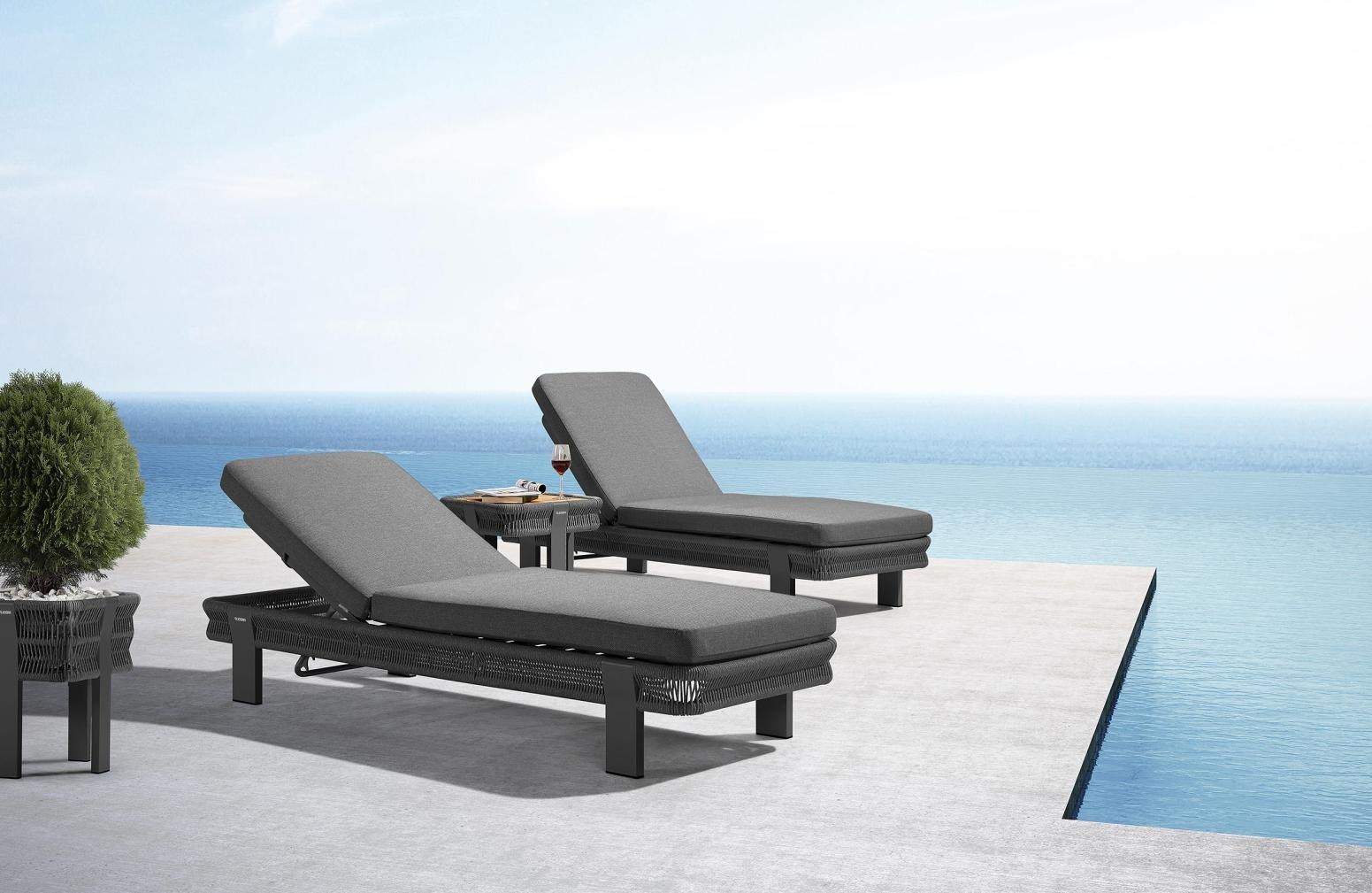 Borromeo Sunbed — Charcoal
